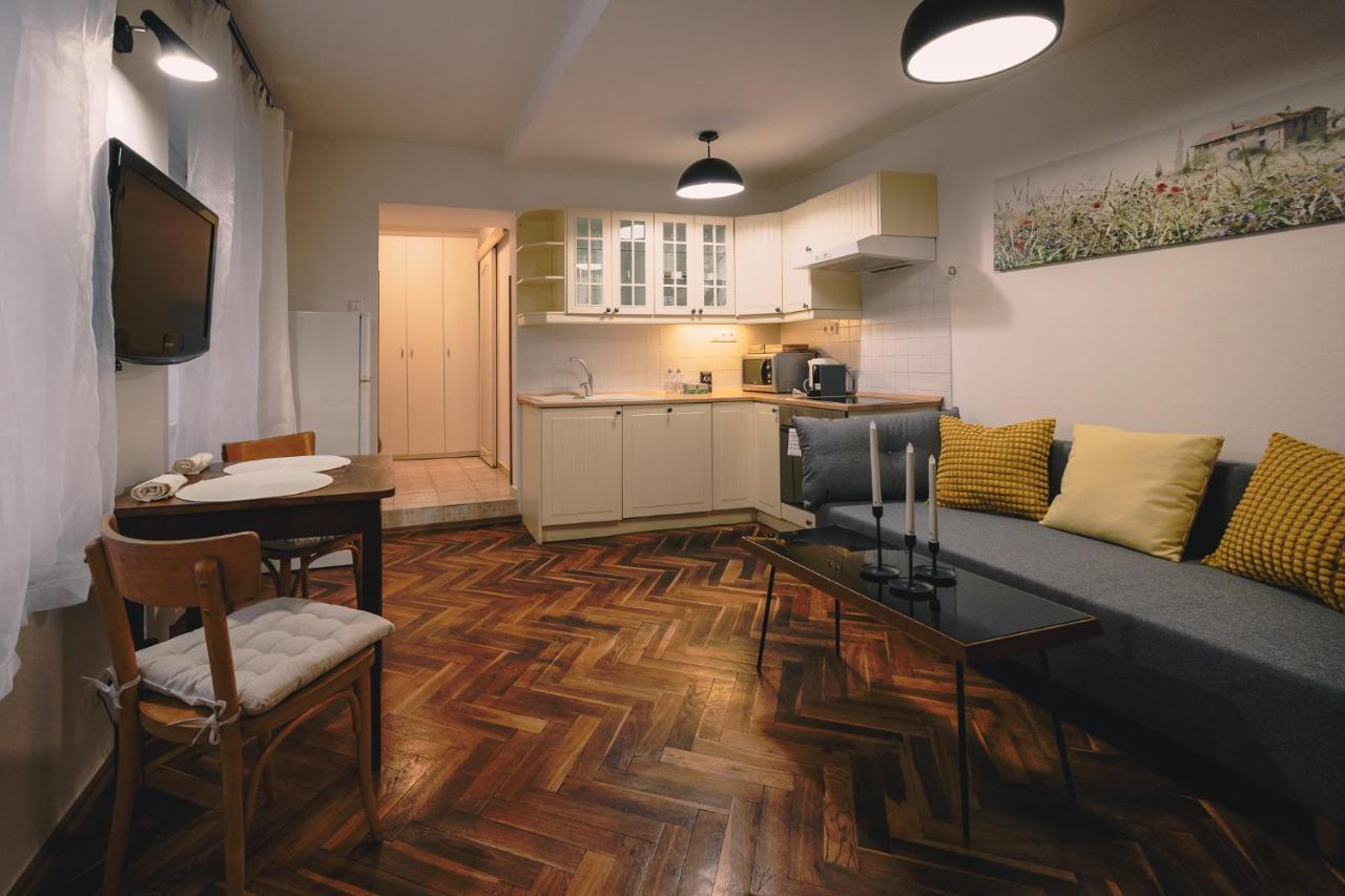 Ferienwohnung Skau Family Venturska Pressburg Exterior foto